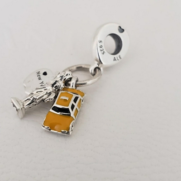 Authentic Pandora Charm - Picture 2 of 5